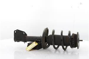 Gebruikte Mac Phersonpoot rechts-voor Renault Master III (MA/MB/MC/MD/MH/MF/MG/MH) 2.3 dCi 135 16V FWD Prijs € 121,00 Inclusief btw aangeboden door Snuverink Autodemontage