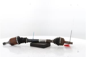 Gebruikte Homokineetas links-voor Citroen C4 Berline (BA/BB/BC) ë-C4 50 kWh Prijs € 225,00 Margeregeling aangeboden door Snuverink Autodemontage