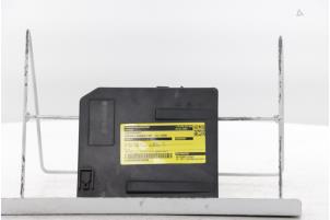 Gebruikte Zekeringkast Renault Kangoo/Grand Kangoo (KW) 1.5 dCi 105 FAP Prijs € 70,00 Margeregeling aangeboden door Snuverink Autodemontage