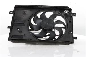 Gebruikte Koelvin Motor Peugeot 308 (F3/FB/FH/FM/FP) 1.2 12V PureTech 130 Prijs € 175,00 Margeregeling aangeboden door Snuverink Autodemontage