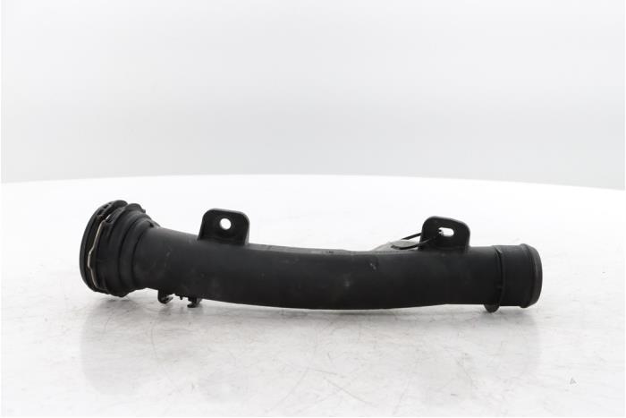 Gebruikte Intercooler Slang Peugeot 308 (F3/FB/FH/FM/FP) 1.2 12V PureTech 130 Prijs € 30,00 Margeregeling aangeboden door Snuverink Autodemontage