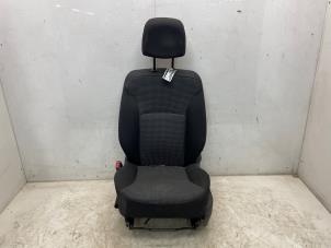 Gebruikte Stoel links Mercedes Citan (415.6) 1.5 109 CDI Prijs € 362,98 Inclusief btw aangeboden door Snuverink Autodemontage