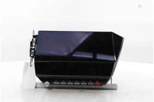 Gebruikte Display Interieur Peugeot 308 (F3/FB/FH/FM/FP) 1.2 12V PureTech 130 Prijs € 350,00 Margeregeling aangeboden door Snuverink Autodemontage