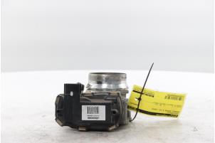 Gebruikte Gasklephuis Renault Espace (RFCJ) 1.6 Tce 200 Prijs € 95,00 Margeregeling aangeboden door Snuverink Autodemontage