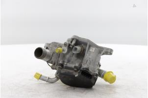 Gebruikte Thermostaathuis Renault Espace (RFCJ) 1.6 Tce 200 Prijs € 250,00 Margeregeling aangeboden door Snuverink Autodemontage