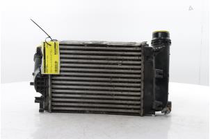 Gebruikte Intercooler Renault Espace (RFCJ) 1.6 Tce 200 Prijs € 75,00 Margeregeling aangeboden door Snuverink Autodemontage