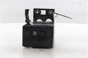 Gebruikte ABS Pomp Renault Trafic (1FL/2FL/3FL/4FL) 1.6 dCi 125 Twin Turbo Prijs € 235,95 Inclusief btw aangeboden door Snuverink Autodemontage