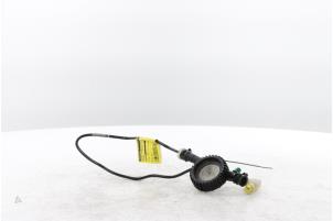 Gebruikte Koppelingsleiding Renault Captur (2R) 1.2 TCE 16V EDC Prijs € 40,00 Margeregeling aangeboden door Snuverink Autodemontage