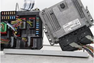 Gebruikte Computer Motormanagement Peugeot 208 I (CA/CC/CK/CL) 1.6 Blue HDi 100 Prijs € 195,00 Margeregeling aangeboden door Snuverink Autodemontage