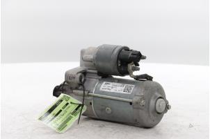 Startmotor van een Opel Vivaro 1.5 CDTI 102 2021