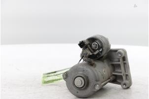 Startmotor van een Opel Vivaro 1.5 CDTI 102 2021