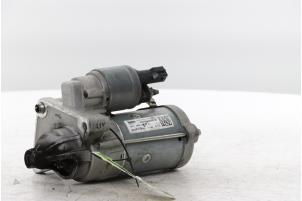Startmotor van een Opel Vivaro 1.5 CDTI 102 2021