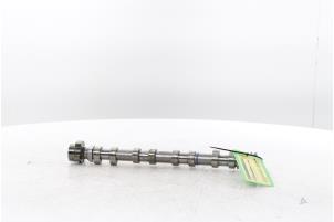 Gebruikte Nokkenas Opel Astra L (F3/FB/FM/FP) 1.6 Plug-in Hybrid Turbo 16V Prijs op aanvraag aangeboden door Snuverink Autodemontage