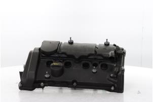 Gebruikte Kleppendeksel Opel Astra L (F3/FB/FM/FP) 1.6 Plug-in Hybrid Turbo 16V Prijs op aanvraag aangeboden door Snuverink Autodemontage