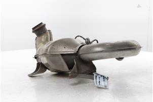 Gebruikte Katalysator Peugeot Expert (V1/VA/VB/VE/VF/VT/VY) 2.0 Blue HDi 120 16V Prijs € 235,00 Margeregeling aangeboden door Snuverink Autodemontage