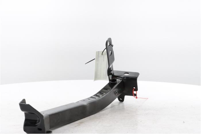 Subframe van een Opel Mokka Mokka-e, Electric 54 kWh 2025