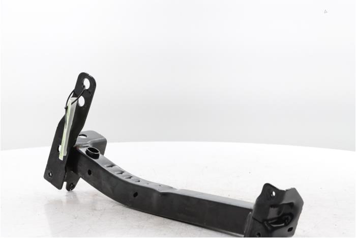 Subframe van een Opel Mokka Mokka-e, Electric 54 kWh 2025