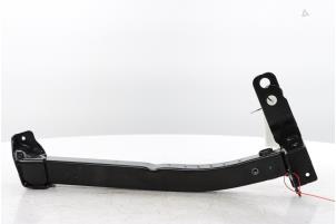 Subframe van een Opel Mokka Mokka-e, Electric 54 kWh 2025