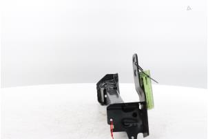 Subframe van een Opel Mokka Mokka-e, Electric 54 kWh 2025