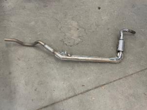 Gebruikte Uitlaat Middendemper Peugeot 3008 III 1.6 16V Plug-in Hybrid 195 Prijs op aanvraag aangeboden door Snuverink Autodemontage