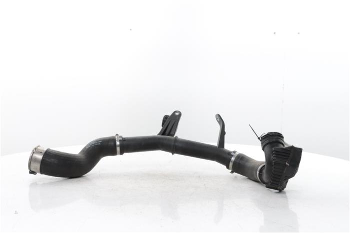 Gebruikte Intercooler Slang Lynk &amp; Co 01 1.5 PHEV Prijs € 54,45 Inclusief btw aangeboden door Snuverink Autodemontage