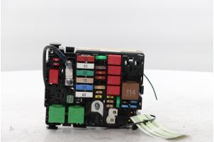 Gebruikte Zekeringkast Opel Mokka 1.2 Turbo 12V Prijs € 50,00 Margeregeling aangeboden door Snuverink Autodemontage