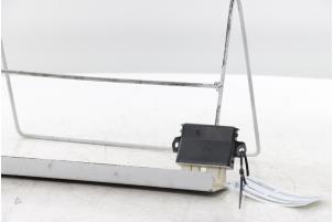 Gebruikte Sensor (overige) Peugeot 3008 III 1.6 16V Plug-in Hybrid 195 Prijs op aanvraag aangeboden door Snuverink Autodemontage