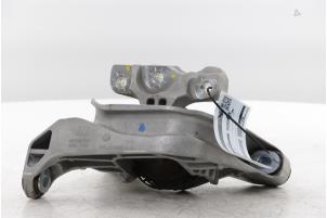 Gebruikte Motorrubber Peugeot 3008 III 1.6 16V Plug-in Hybrid 195 Prijs op aanvraag aangeboden door Snuverink Autodemontage