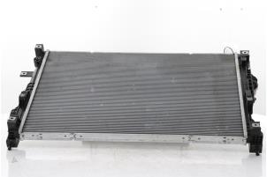 Gebruikte Radiateur Peugeot 3008 III 1.6 16V Plug-in Hybrid 195 Prijs op aanvraag aangeboden door Snuverink Autodemontage