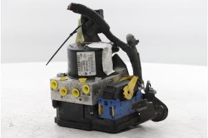 Gebruikte ABS Pomp Renault Megane III Berline (BZ) 1.2 16V TCE 115 Prijs € 200,00 Margeregeling aangeboden door Snuverink Autodemontage