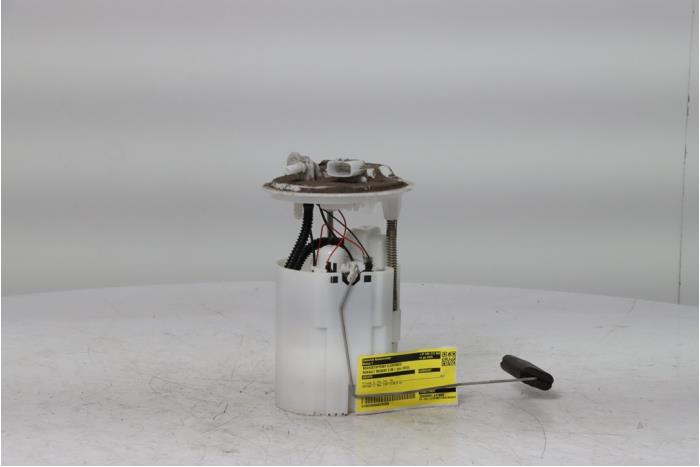 Gebruikte Tank element Pomp Renault Megane III Berline (BZ) 1.2 16V TCE 115 Prijs € 50,00 Margeregeling aangeboden door Snuverink Autodemontage