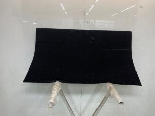 Gebruikte Kofferbak Mat Tesla Model Y (5YJY) RWD Prijs op aanvraag aangeboden door Snuverink Autodemontage