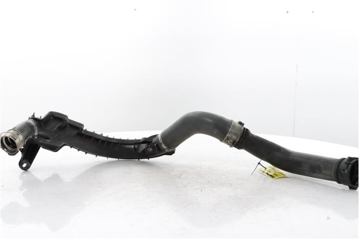 Gebruikte Intercooler Slang Renault Megane III Berline (BZ) 1.4 16V TCe 130 Prijs € 75,00 Margeregeling aangeboden door Snuverink Autodemontage