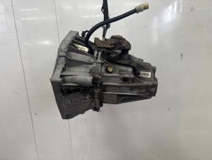 Gebruikte Versnellingsbak Renault Megane III Grandtour (KZ) 1.5 dCi 110 Prijs € 250,00 Margeregeling aangeboden door Snuverink Autodemontage