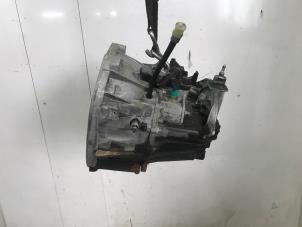 Gebruikte Versnellingsbak Fiat Talento 2.0 EcoJet BiTurbo 145 Prijs € 1.270,50 Inclusief btw aangeboden door Snuverink Autodemontage