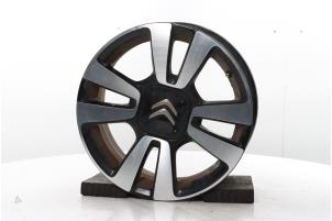 Gebruikte Velg Citroen C3 Aircross I (2C/2R) 1.2 e-THP PureTech 110 Prijs € 115,00 Margeregeling aangeboden door Snuverink Autodemontage
