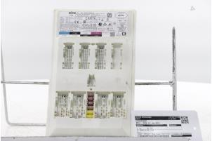 Gebruikte Zekeringkast BMW 1 serie (F40) 118i 1.5 TwinPower 12V Prijs € 150,00 Margeregeling aangeboden door Snuverink Autodemontage