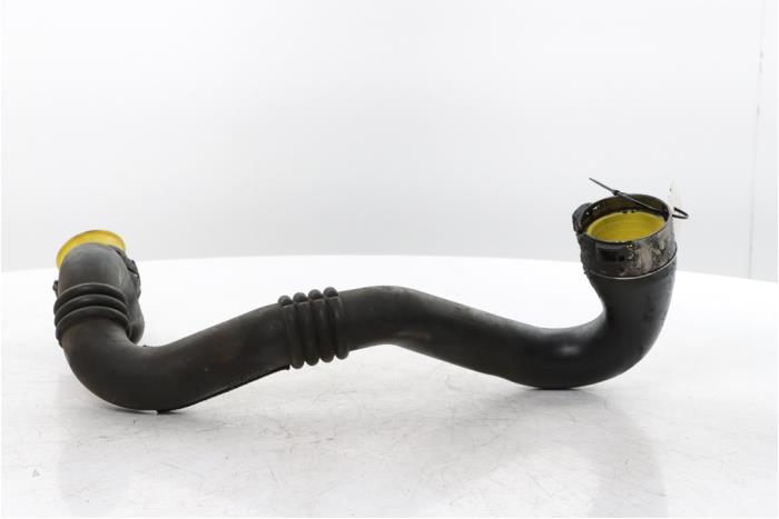 Gebruikte Intercooler Slang Renault Master III (MA/MB/MC/MD/MH/MF/MG/MH) 2.3 dCi 16V Prijs € 84,70 Inclusief btw aangeboden door Snuverink Autodemontage
