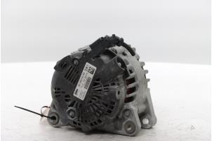 Gebruikte Alternator Citroen C3 Aircross I (2C/2R) 1.2 e-THP PureTech 110 Prijs € 125,00 Margeregeling aangeboden door Snuverink Autodemontage