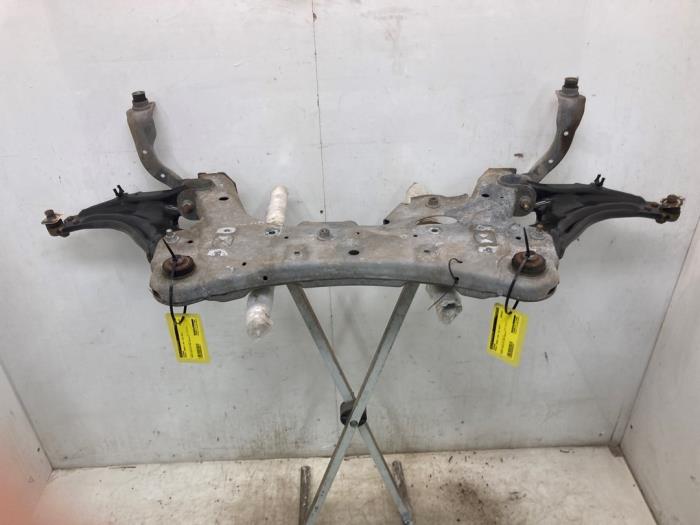 Gebruikte Subframe Renault Kangoo Express (FW) ZE Prijs € 295,00 Margeregeling aangeboden door Snuverink Autodemontage