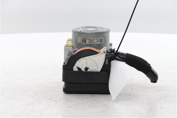 Gebruikte ABS Pomp Peugeot 208 II (UB/UH/UP) 1.2 Vti 12V PureTech 100 Prijs € 484,00 Inclusief btw aangeboden door Snuverink Autodemontage