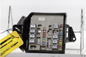 Gebruikte Zekeringkast Renault Clio Prijs € 350,00 Margeregeling aangeboden door Snuverink Autodemontage