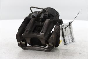 Gebruikte Remklauw (Tang) links-achter Mercedes Vito (447.6) 2.0 119 CDI 16V Prijs op aanvraag aangeboden door Snuverink Autodemontage