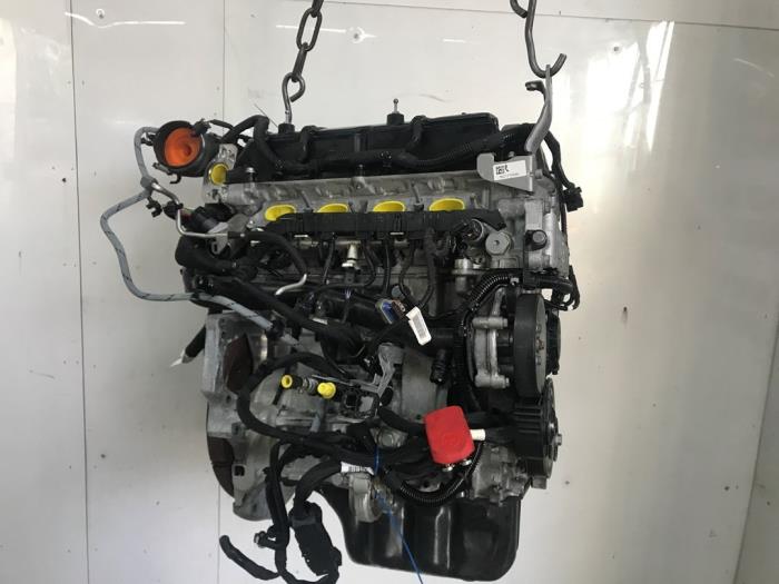 Gebruikte Motor Peugeot 508 (F3/FB/FH/FP) 1.6 16V Hybrid 225 Prijs € 2.850,00 Margeregeling aangeboden door Snuverink Autodemontage