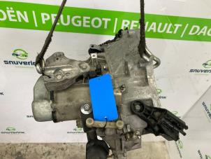 Gebruikte Versnellingsbak Peugeot 207/207+ (WA/WC/WM) 1.4 16V VTi Prijs € 424,98 Margeregeling aangeboden door Snuverink Autodemontage