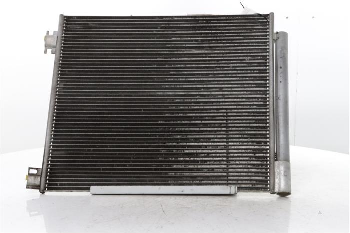 Gebruikte Airco Condensor Nissan Qashqai (J12) 1.3 DIG-T MHEV 16V Prijs € 100,00 Margeregeling aangeboden door Snuverink Autodemontage