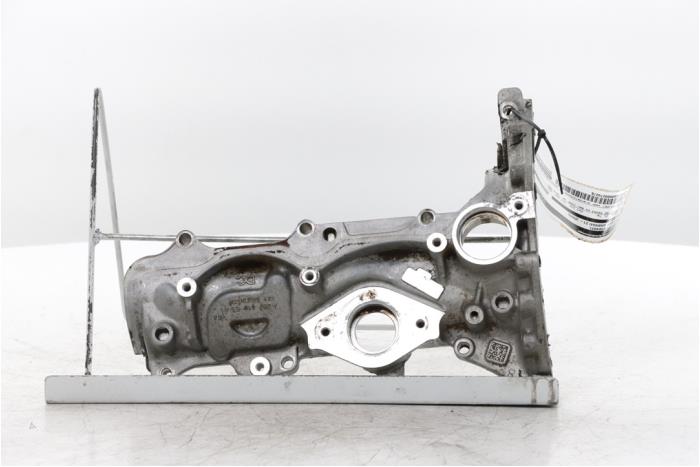 Gebruikte Kleppendeksel Nissan Qashqai (J12) 1.3 DIG-T MHEV 16V Prijs € 100,00 Margeregeling aangeboden door Snuverink Autodemontage