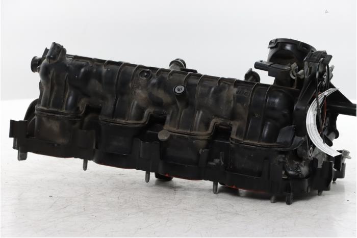 Gebruikte Inlaatspruitstuk Nissan Qashqai (J12) 1.3 DIG-T MHEV 16V Prijs € 125,00 Margeregeling aangeboden door Snuverink Autodemontage