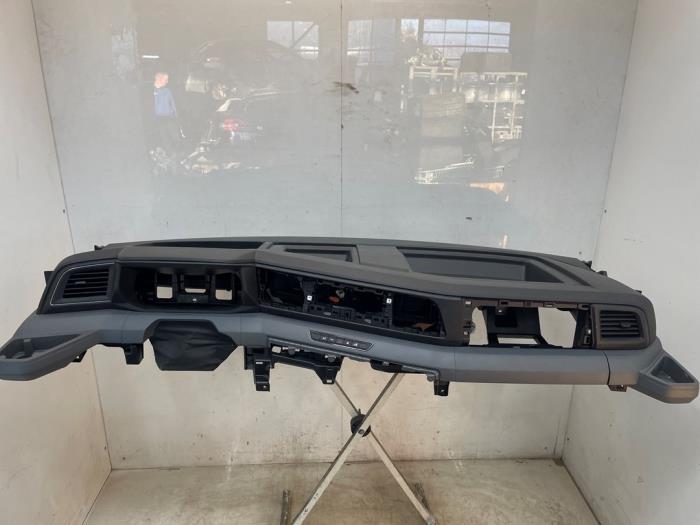 Gebruikte Dashboard Renault Master IV E-Tech electric 87 kWh Prijs € 2.117,50 Inclusief btw aangeboden door Snuverink Autodemontage