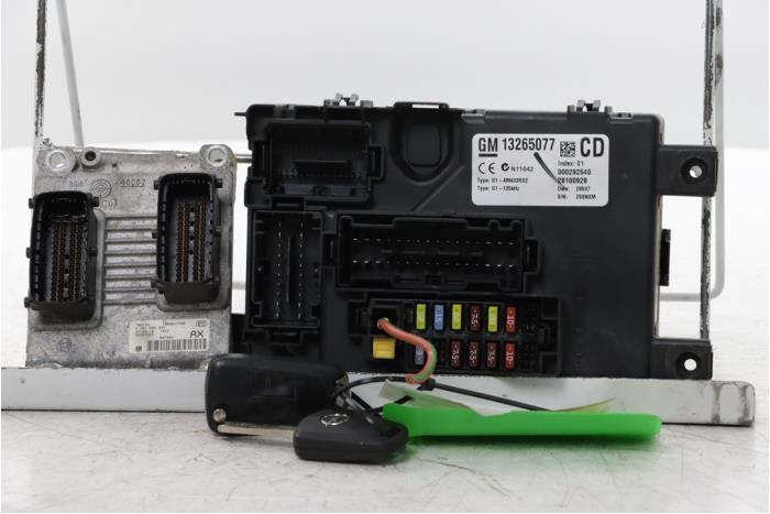 Gebruikte Computer Motormanagement Opel Corsa D 1.2 16V Prijs € 250,00 Margeregeling aangeboden door Snuverink Autodemontage